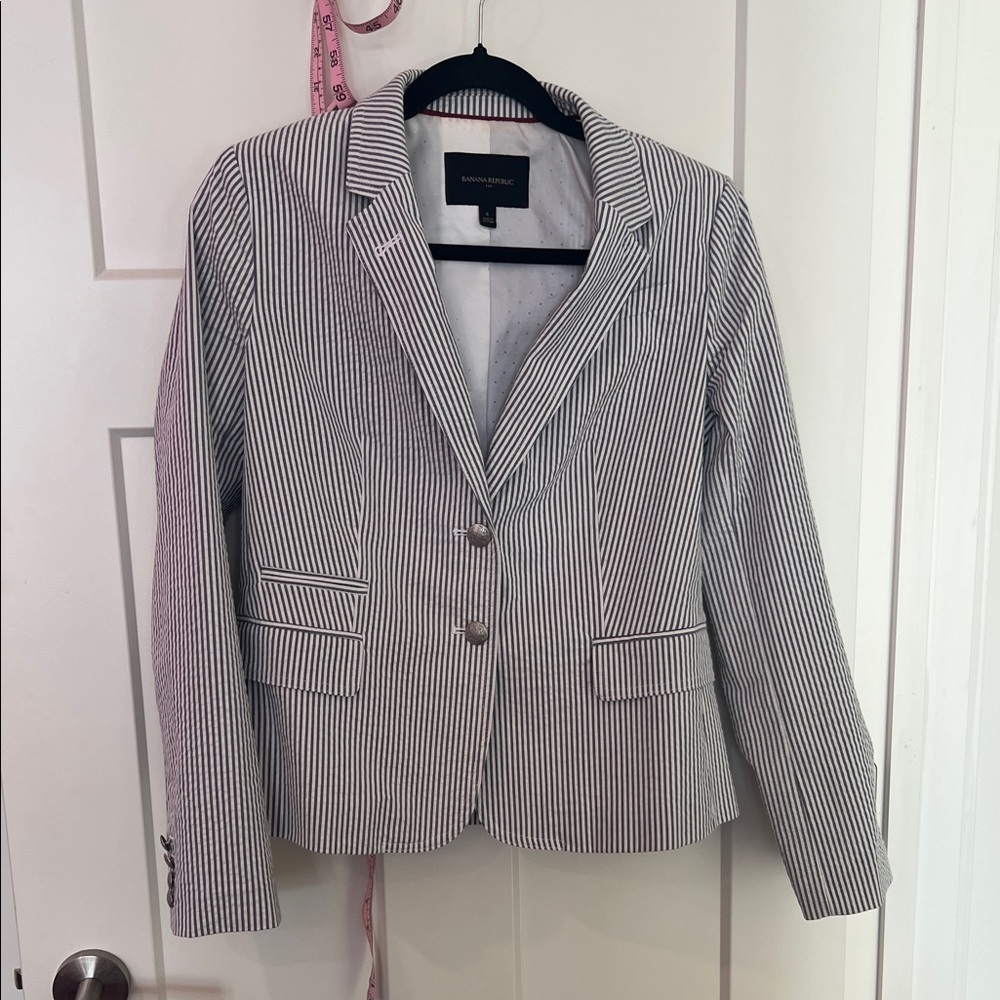 Banana Republic Factory Seersucker Striped Blazer